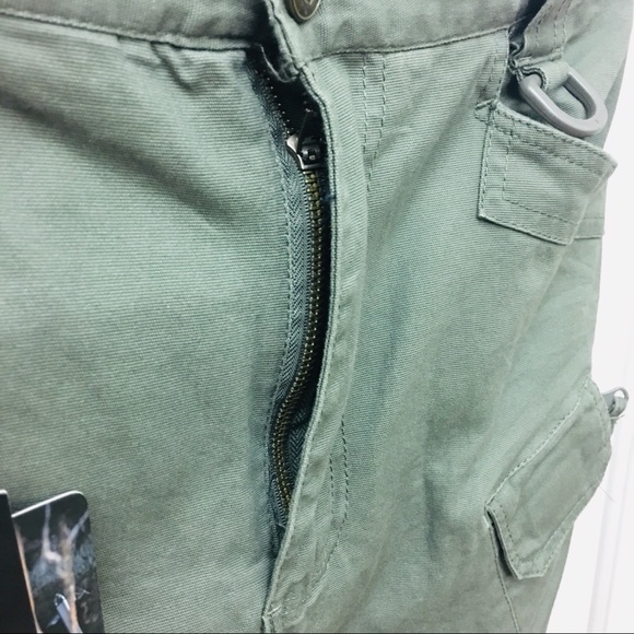 Pants - Picture 4 of 5